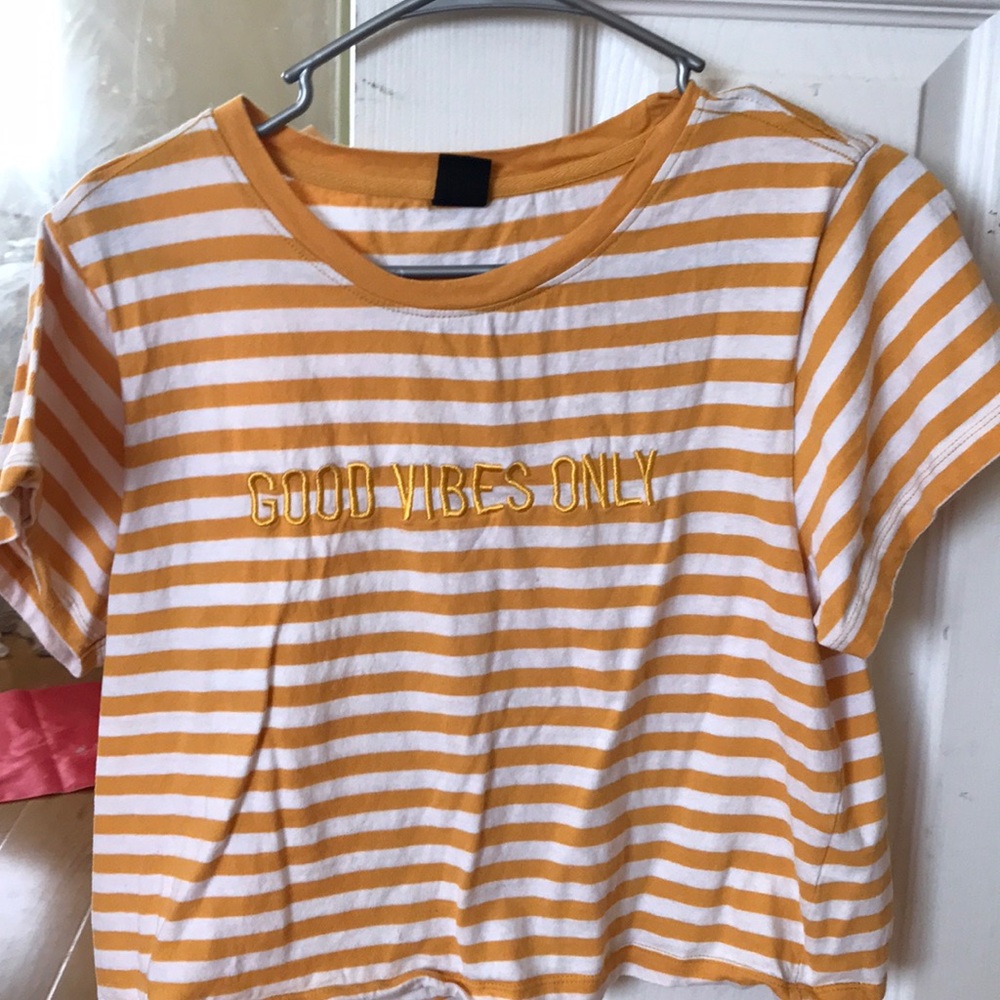 Good vibes crop top